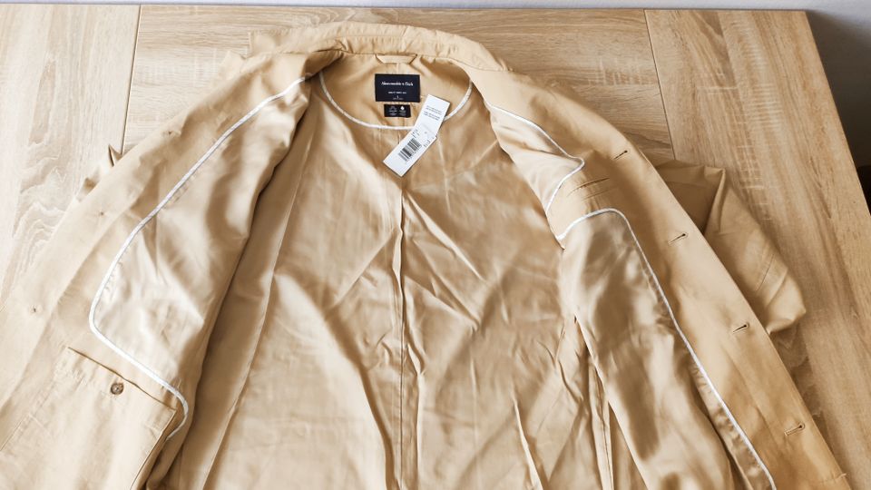 Abercrombie & Fitch Regen Mantel Jacke beige L neu in Saarbrücken