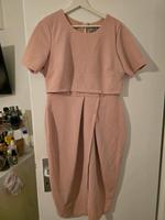 kleid alt rosa Hessen - Offenbach Vorschau