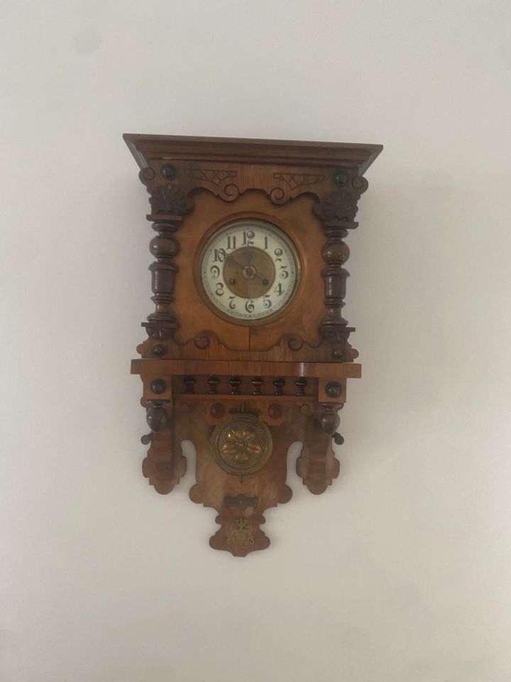 Alte Wanduhr Regulator Uhr in Augsburg