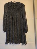 Zara Kleid mit Punkten Gr. XS Niedersachsen - Haste Vorschau