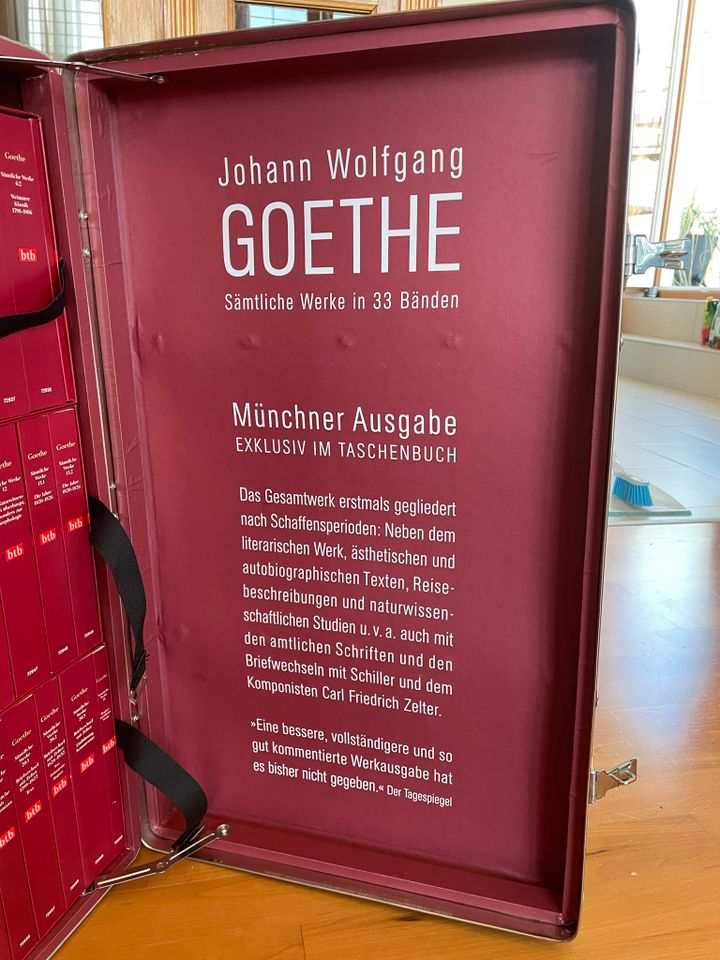 Goethe Sämtliche Werke Münchner Ausgabe 33 Bänden Koffer wie NEU in Frankfurt am Main