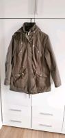 Jacke khaki farbener Parka mit goldenen Details gr. 40 Hessen - Pfungstadt Vorschau