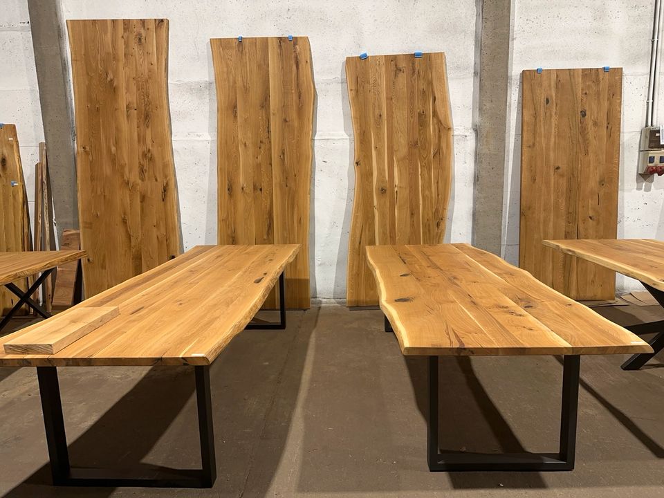 Neueröffnung|Lagerverkauf| Hamburg Massivholztische Eiche Esstisch Baumkante Tisch Voll in Hamburg