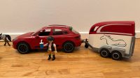 PLAYMOBIL 9376 Porsche Macan GTS mit Pferdeanhänger Berlin - Zehlendorf Vorschau