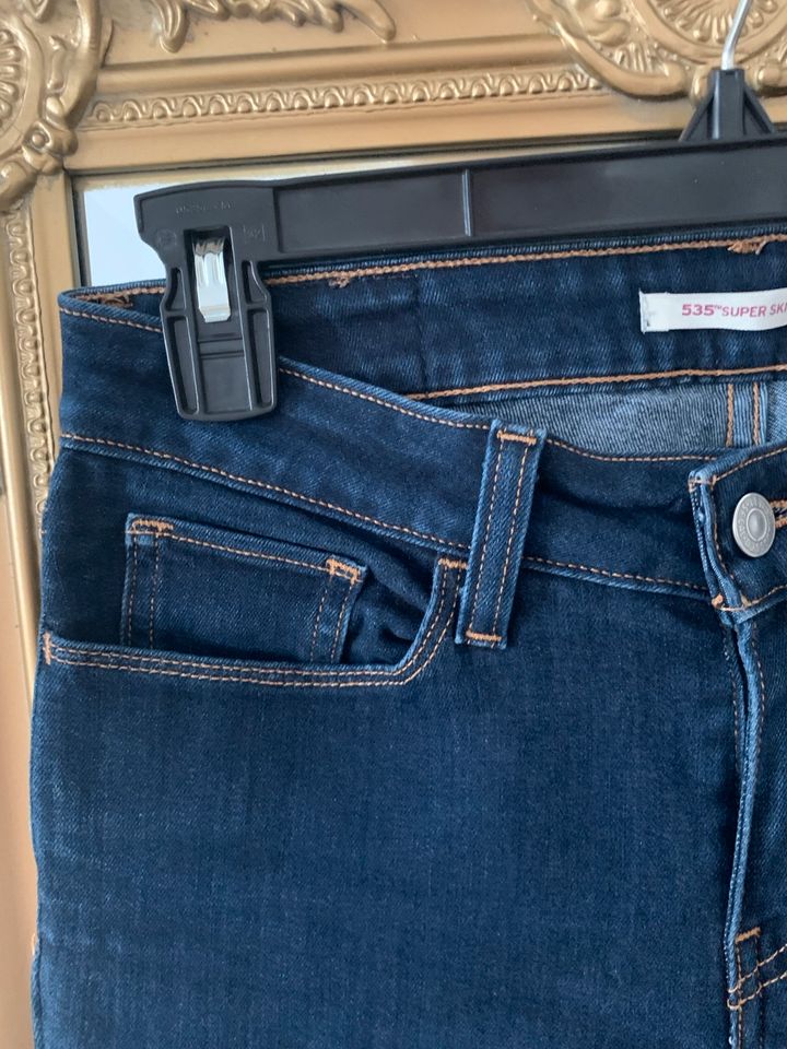 LEVI STRAUSS slim/Röhre Jeans/Denim,Gr.36/S,stretch,dunkel blau in München