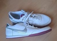 Nike Damenschuhe Gr. 38,5 Sachsen - Weinböhla Vorschau