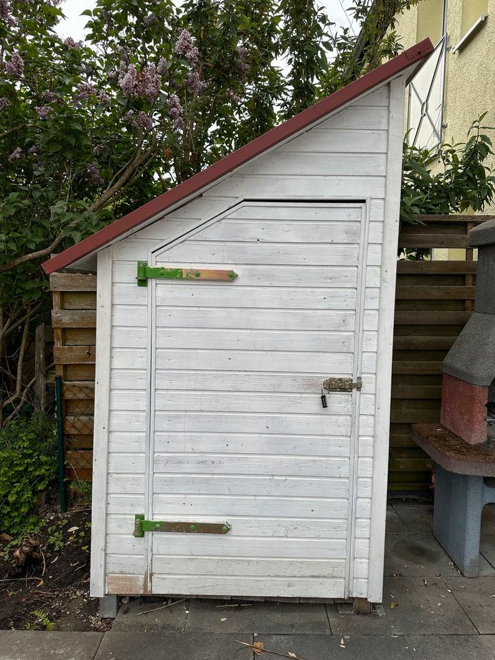 Geräteschrank - Gartenhaus - Eigenbau in Bechhofen