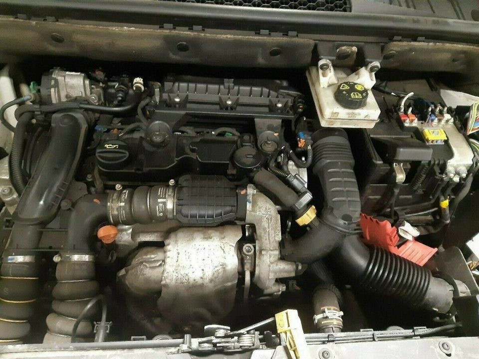 Motor Peugeot Partner 2017 1.6 Diesel 75 PS DV6FE BHW 59.763 KM in Leipzig