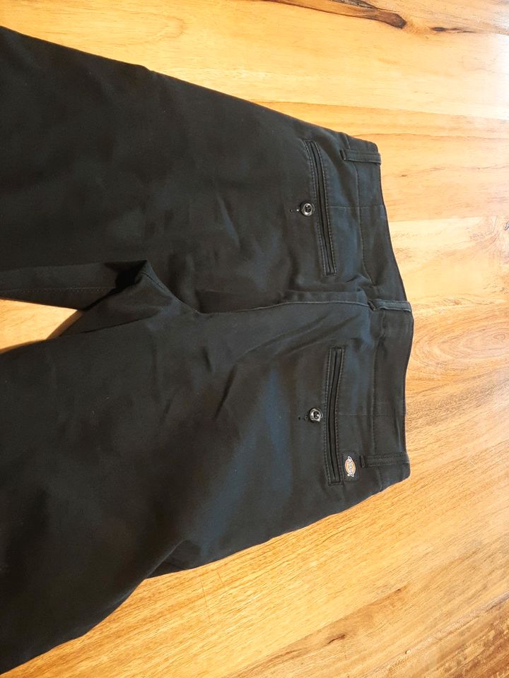 Dickies Hose schwarz Mann w 29 l 30 in Reinfeld