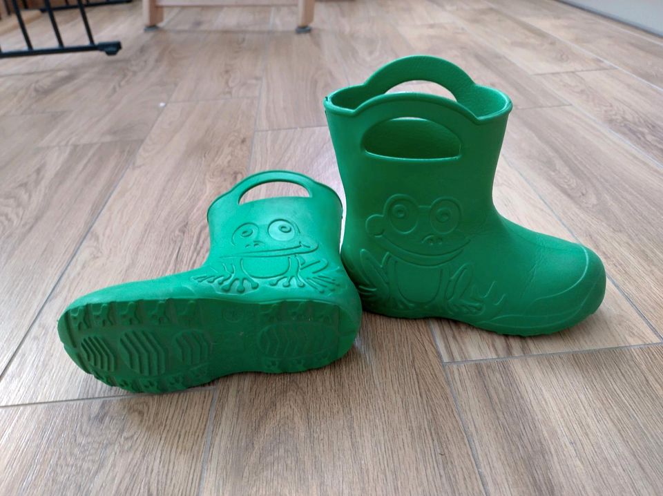 Gummistiefel 26/27 nicht gefüttert in Dresden