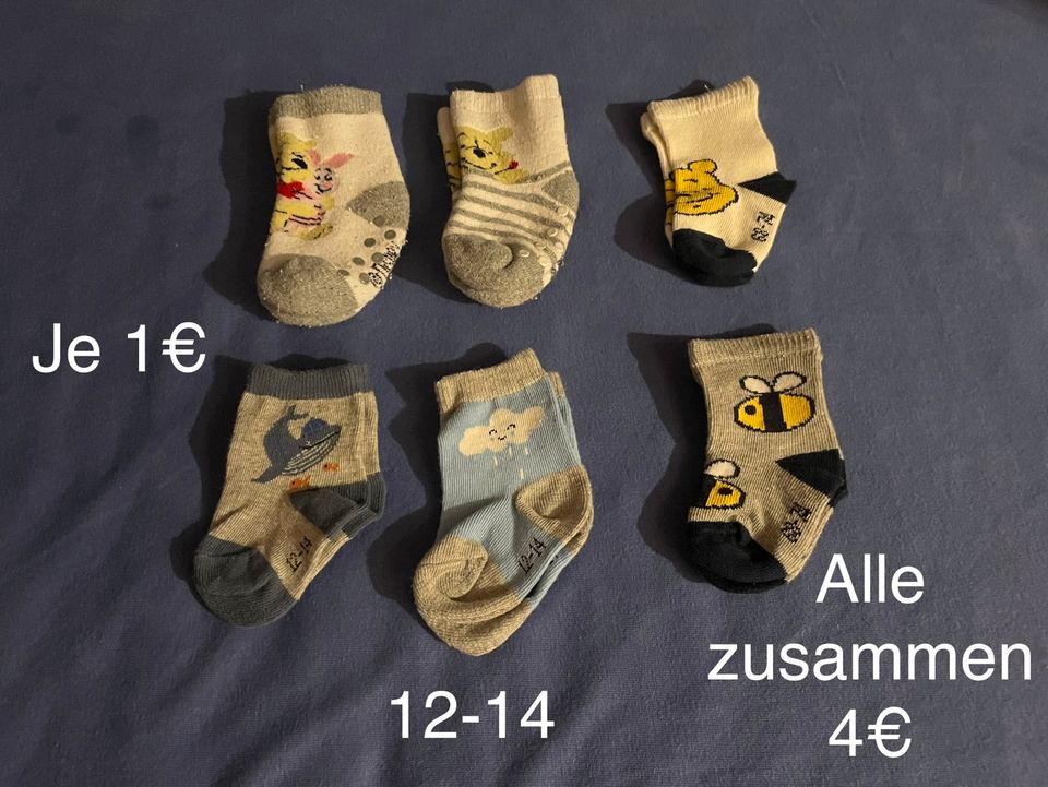 Kinder/ Baby Socken in Gr. 11-14 in Gräfenberg