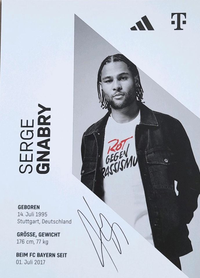 Autogrammkarte Serge Gnabry, FC Bayern in Ottobrunn