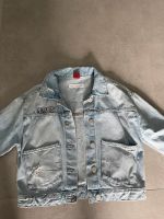 Zara Mädchen Jeans Jacke Peanuts Gr. 134 Nordrhein-Westfalen - Oberhausen Vorschau