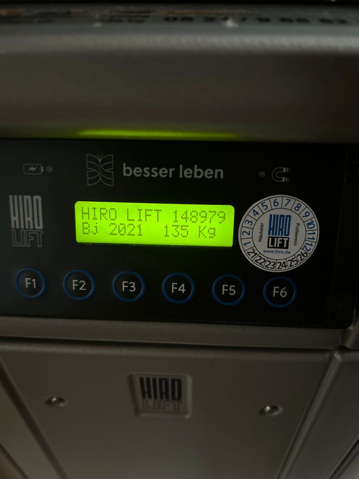 Treppenlift Hiro QN 160 unbenutzt mit Edelstahllauf + 2x Fb. in Wardenburg