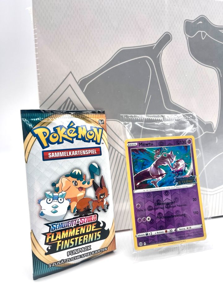 Pokémon Schwert & Schild Ultra Premium Collection Glurak - NEU in Neuburg am Inn