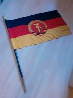 Alte DDR Fahne / Flagge mit Holzstiel Baden-Württemberg - Nußloch Vorschau