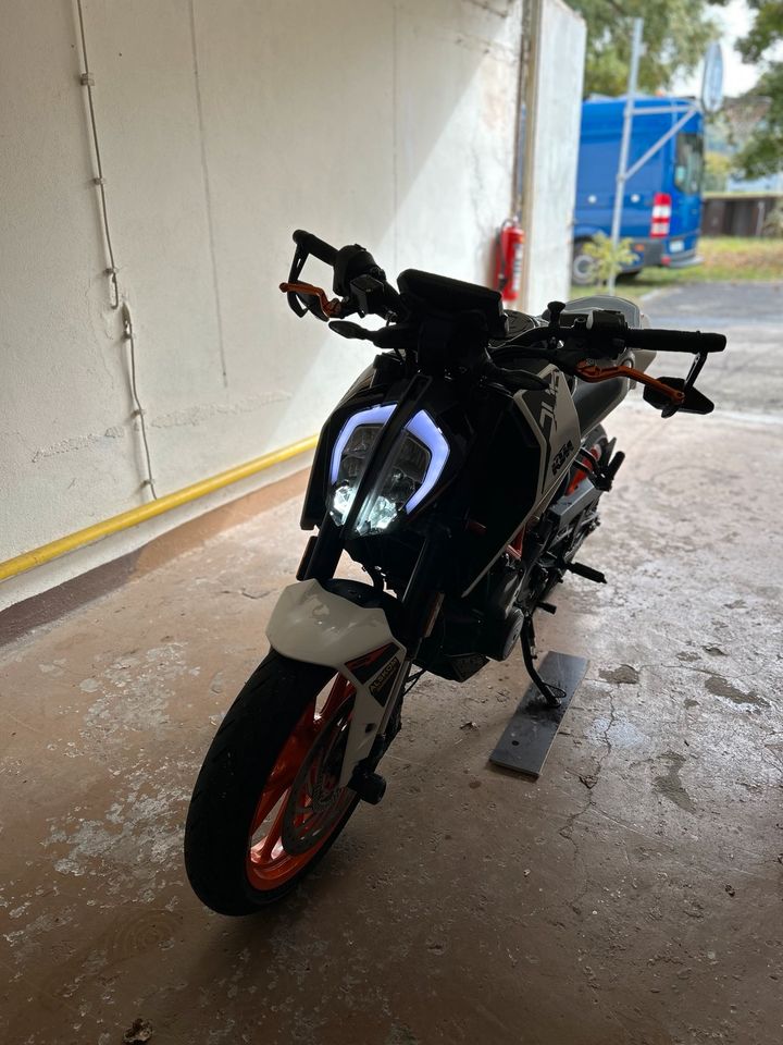 KTM Duke 390/ TÜV Neu in Tübingen