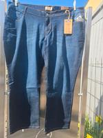 Jeans neu mit Etikett Nordrhein-Westfalen - Altena Vorschau