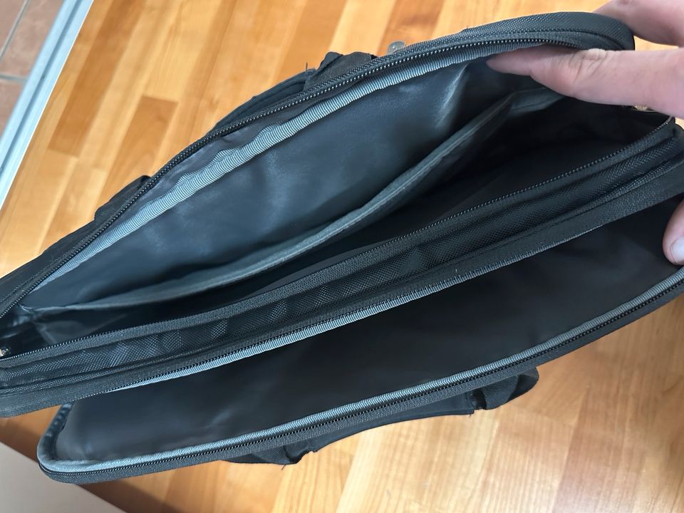 Dell Laptoptasche(n) für 15“ in Wilhelmshaven