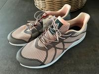 Adidas Bounce 43,5 Laufschuh Hessen - Mücke Vorschau