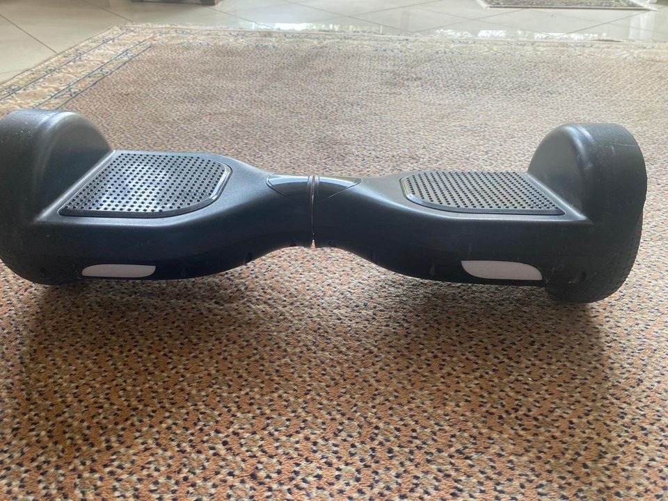 Hoverboard 6,5'' LED Self Balancing Scooter Hoover Board in Neu-Isenburg