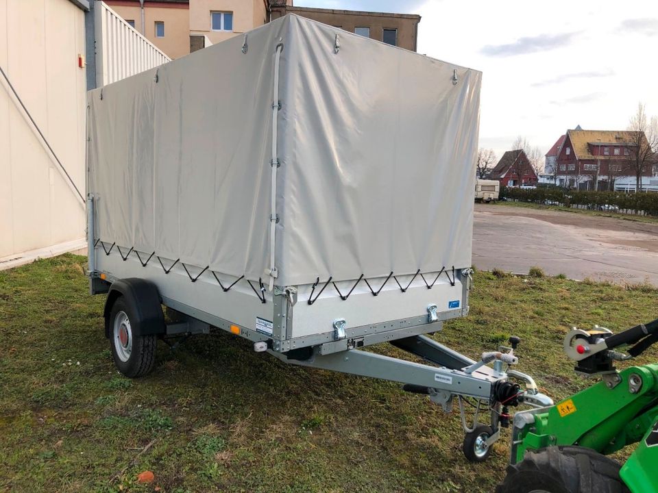 ⭐⭐ kautionsfrei Anhänger mieten ab 10€ Vermietung STEMA O2 13-30-15.1 750kg Planenanhänger Tieflader Hochplane Umzug Motorrad Roller Möbeltransport Box Koffer in Leipzig