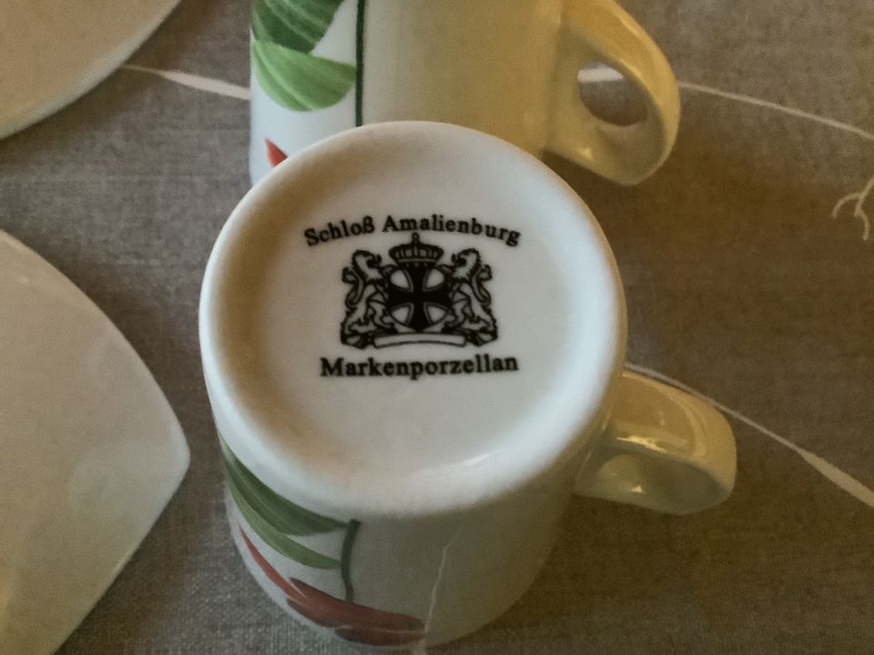 Zwei Espresso Tassen Amalienburg in Oberzissen