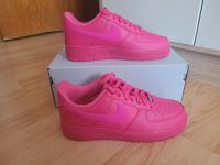 Womens Nike Air Force 1 07 Größe 40 Fireberry pink Sneaker Retro Hessen - Fulda Vorschau