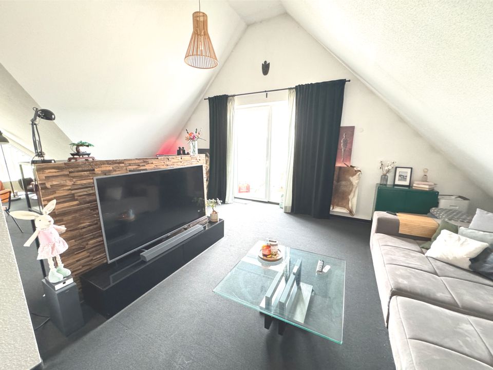 Traumhafte Wohnung mit herrlichem Blick, Fernsicht und Einbauküche !!! in Mechernich