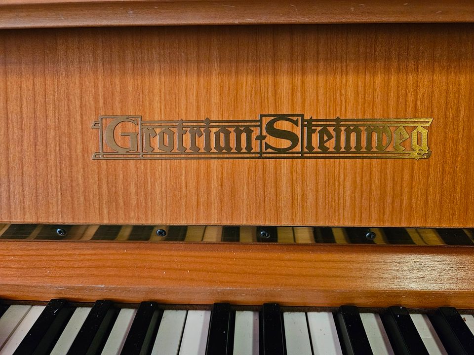 Klavier Grotrian Steinweg in Marloffstein