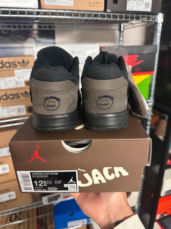 Nike Jordan Jumpman Jack Dark Mocha Travis Scott PS EU30&EU34 in Schenefeld