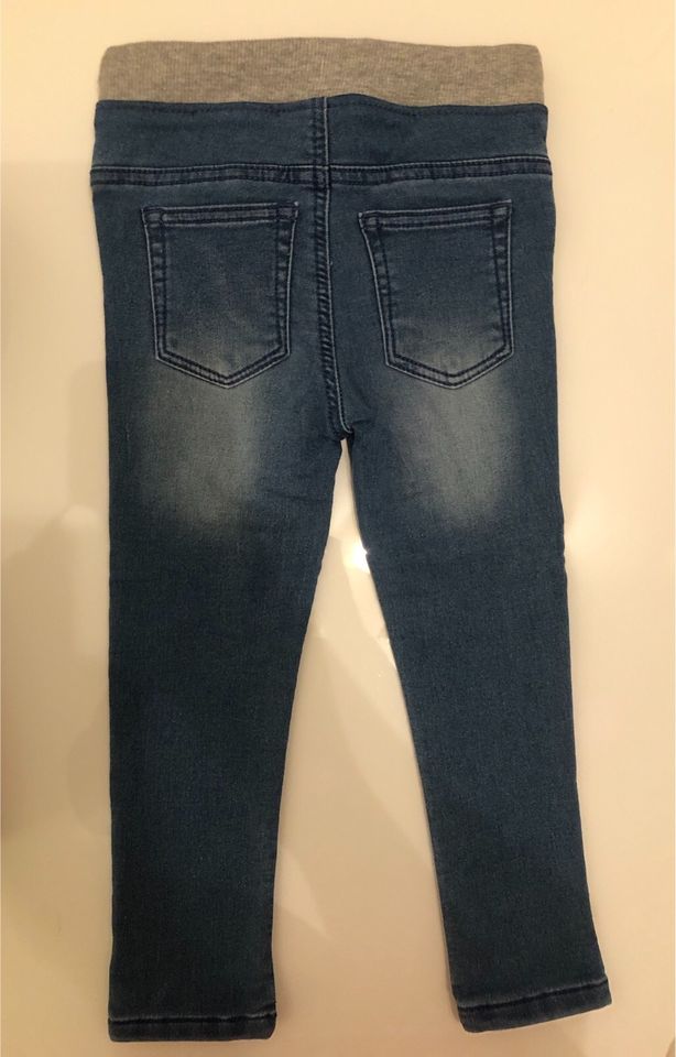 *NEU* Kinderhose Jeans Größe 98 in Hamburg