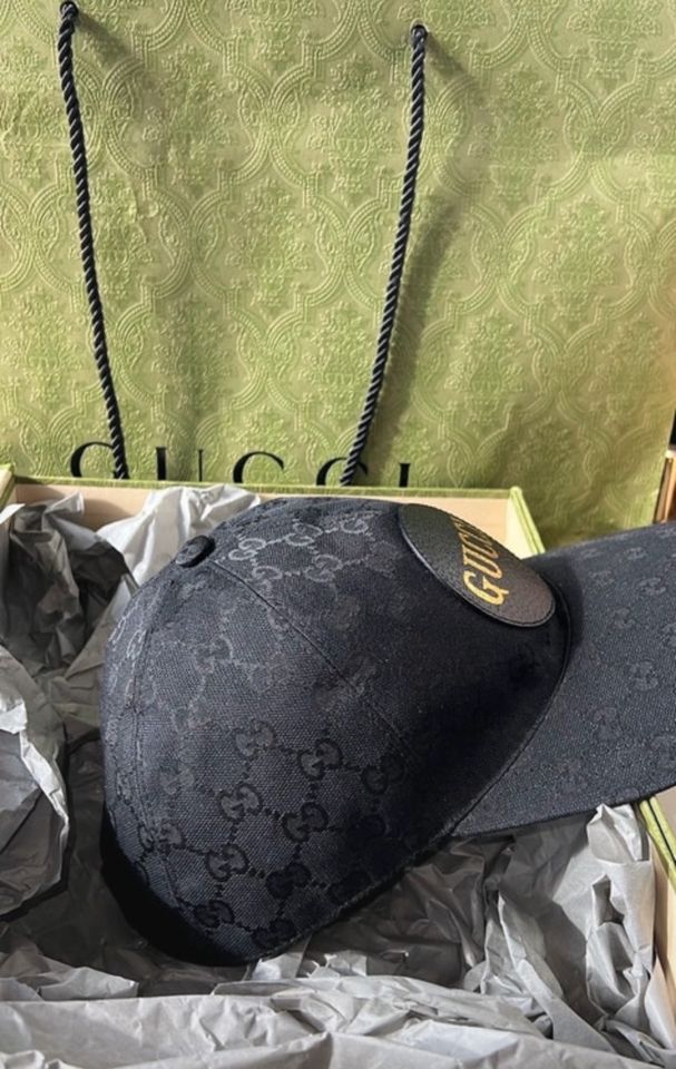 Gucci cap schwarz in Lübeck