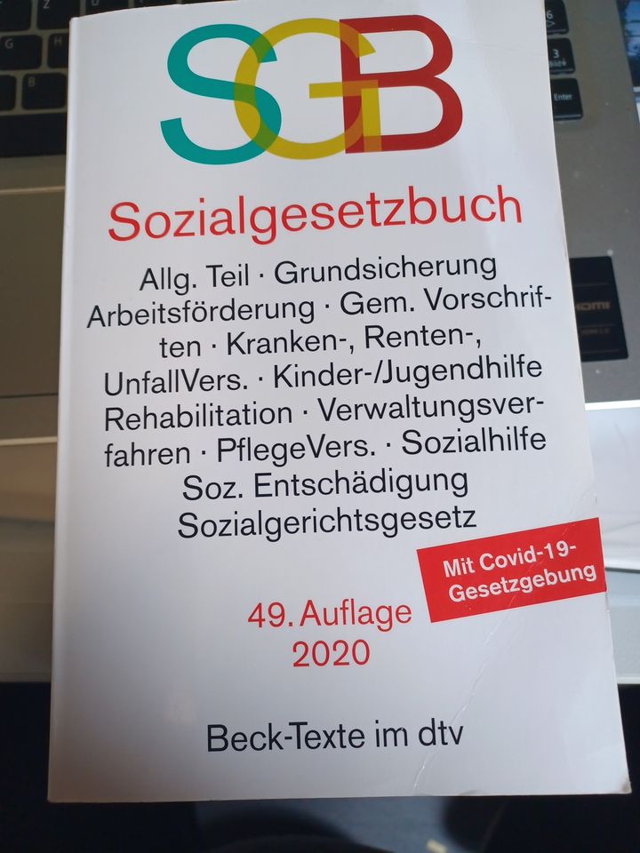 Sozialgesetzbuch in Zellingen