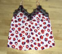 H&M TOP LEOMUSTER WEiß-ROT-LILA MIT SPITZE 36 Bayern - Marktredwitz Vorschau