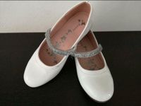 Ballerinas Mädchen Schuhe Lack Kommunion Gr 33 Nordrhein-Westfalen - Neuss Vorschau