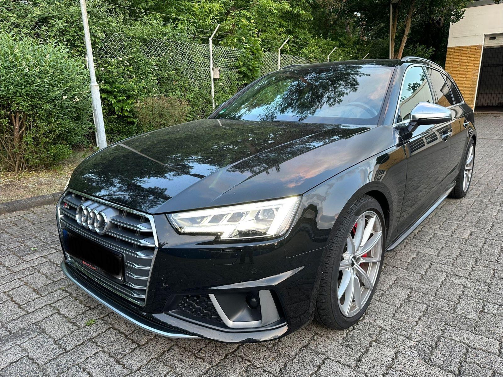 Abbildung des Autos Audi S4 TDI tiptronic qu…