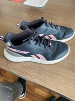 Spotschuh Reebok, Gr.39, neuertig Baden-Württemberg - Friedrichshafen Vorschau