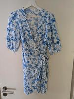 Mango Kleid Sommer blau weiß xs 34 Hessen - Gemünden Vorschau