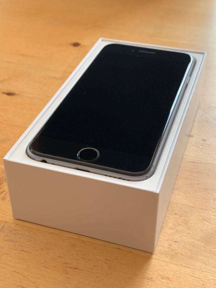 iPhone 6S 64 GB OVP und Zubehör guter Zustand Akku / Display top in Bünde