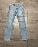 Jeans s.Oliver Izabell skinny fit W 32 Größe XS Bayern - Dingolfing Vorschau