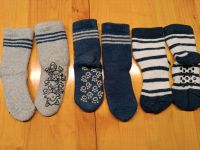 Stoppersocken Socken Gr. 21-22, grau, blau und weiß-blau Niedersachsen - Bad Iburg Vorschau