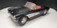 Bburago 1:18 Chevrolet Corvette 1957 "made in italy" Black beauty Baden-Württemberg - Untersiegenbühl Vorschau