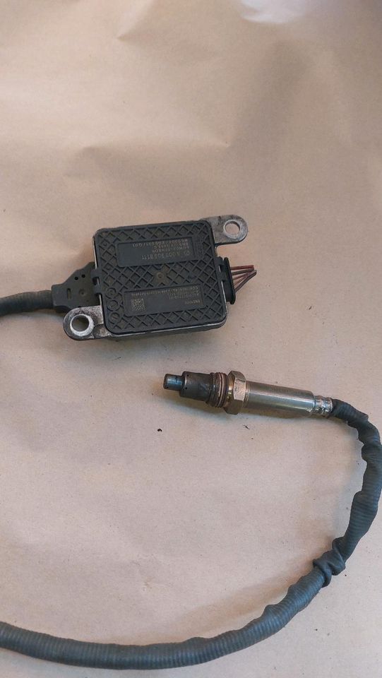 Mercedes W213 W205 W247 Nox sensor Lambdasonde A0009058111 in Bochum