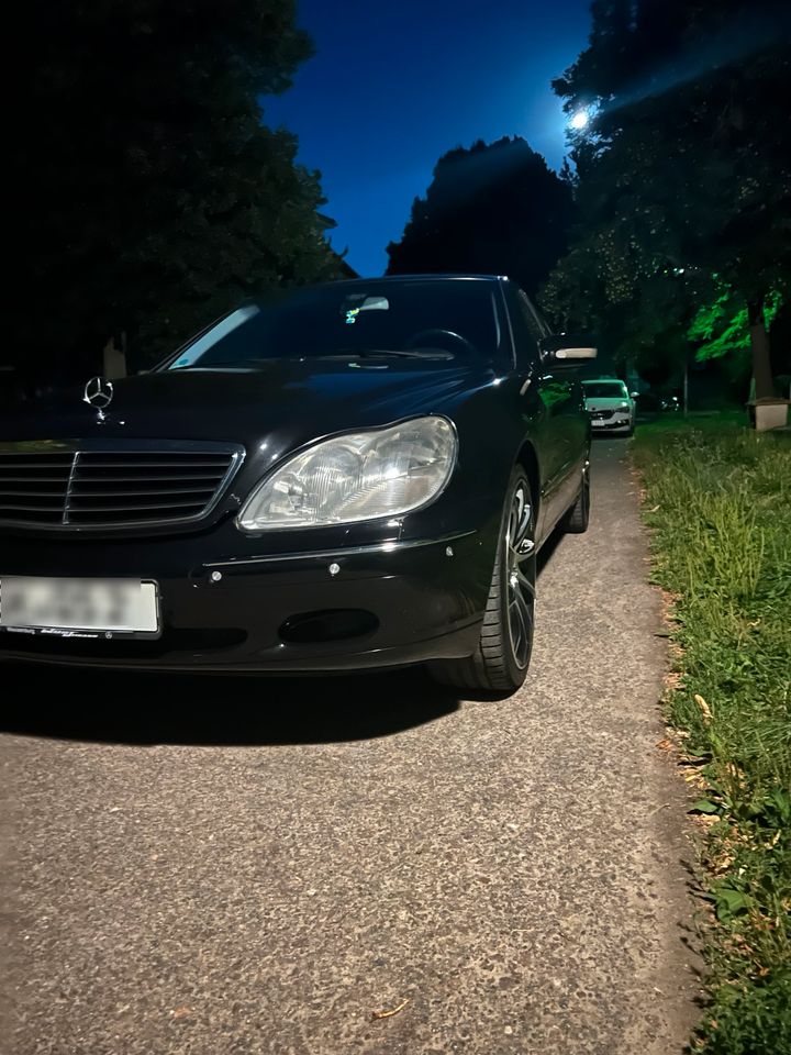 Mercedes Benz S-Klasse in Schkopau