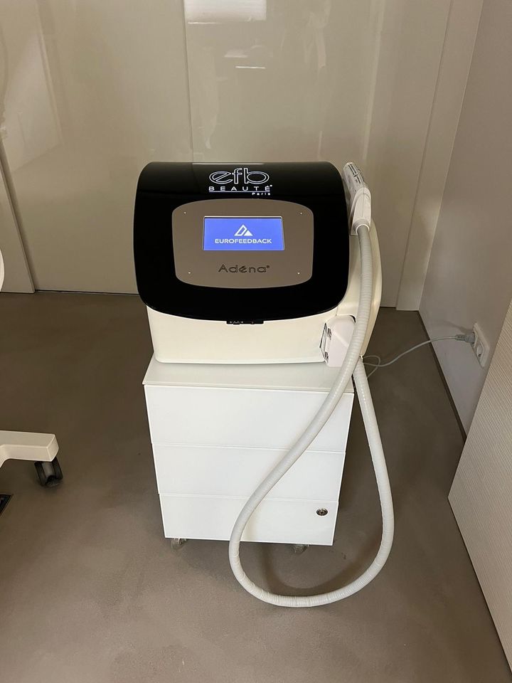 Adena IPL Laser Haarentfernung und Hautverjüngung in Nürnberg (Mittelfr)