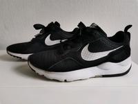 Nike Sneaker Damen Gr. 38 / 24cm schwarz-weiß Laufschuhe Bayern - Poing Vorschau