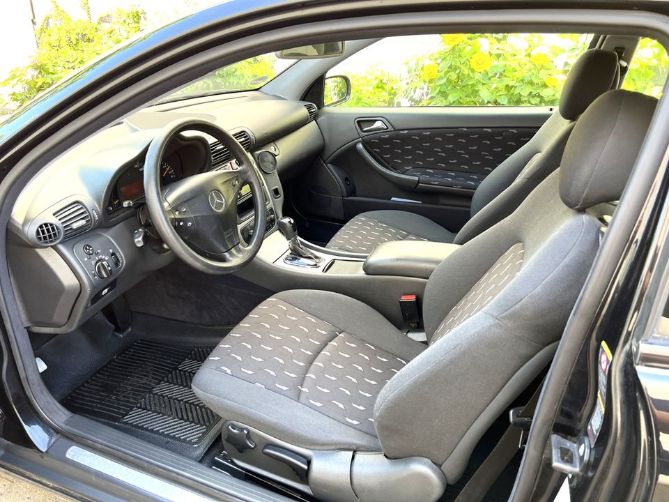 Mercedes-Benz C 220 Sportcoupe Getriebe Automatik in Berlin