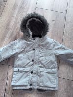 Next kuschlige graue Winterjacke mit Kapuze 98 3 Jahre Nordrhein-Westfalen - Siegburg Vorschau