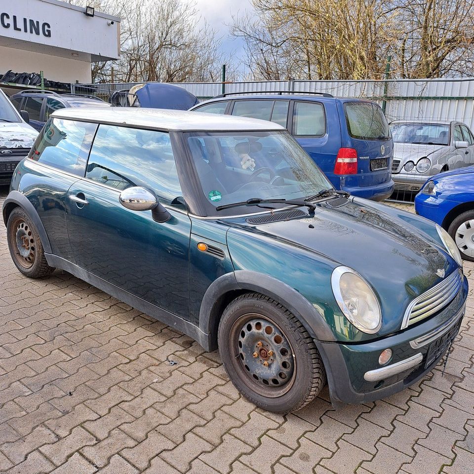 Mini Cooper R250 M-1,6 85 KW G 5Gang Schlachtfest Nr:(4338) in Rennerod